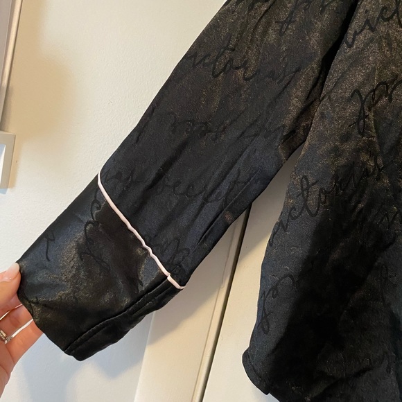 Victoria’s Secret satin pajamas. Small top. Medium bottoms. - Picture 5 of 10